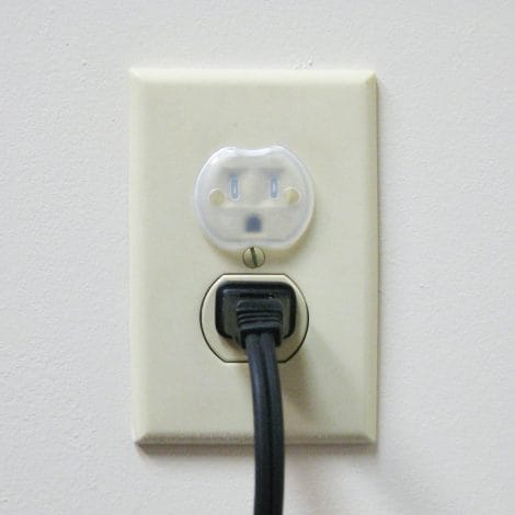mommys helper outlet plug in use mommys helper outlet plug in use